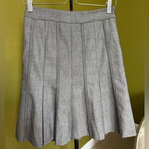 LOFT x Ann Taylor Petites Gray Herringbone Wool Skirt Size P0